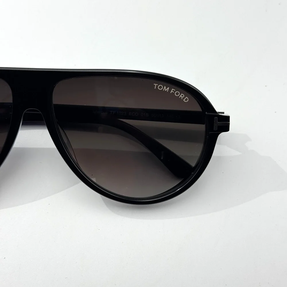 Tom Ford Sunglasses Marcus TF1023 01B Black Aviator Frame Gray Gradient 60mm New